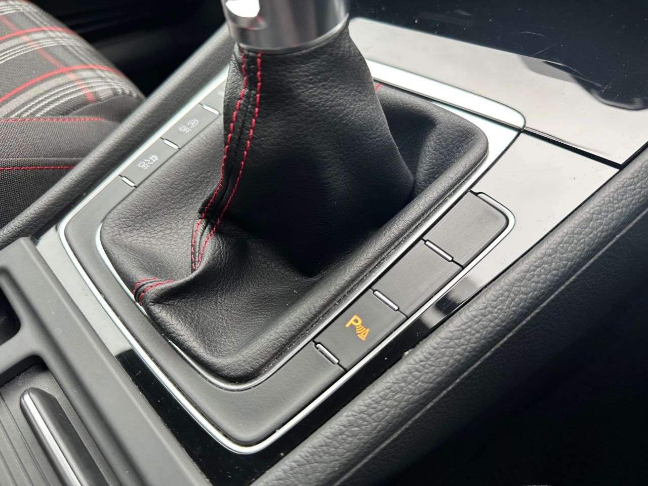 2019 VOLKSWAGEN GOLF 2019 VOLKSWAGEN GOLF