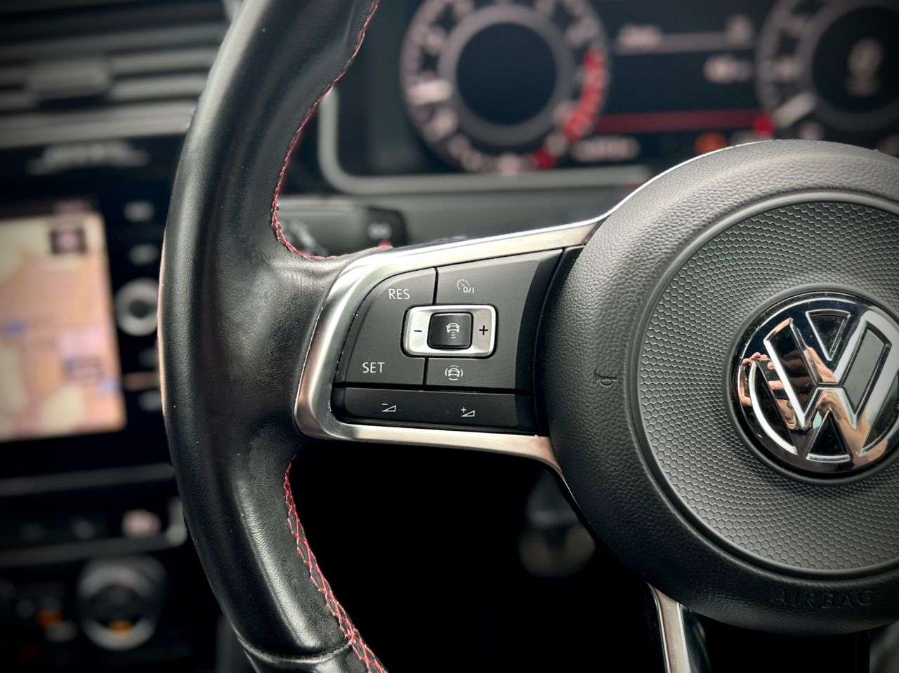 2019 VOLKSWAGEN GOLF 2019 VOLKSWAGEN GOLF
