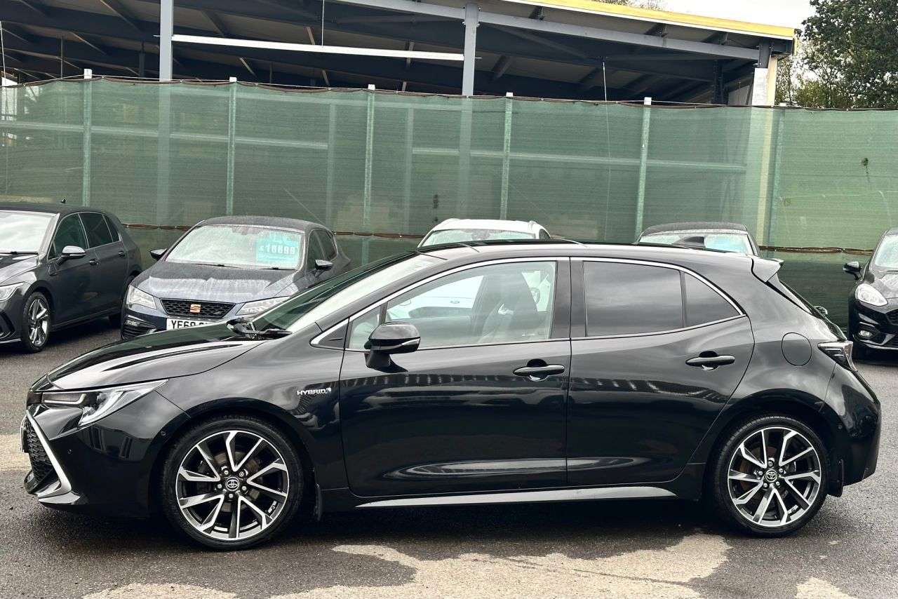 2021 TOYOTA COROLLA 2021 TOYOTA COROLLA