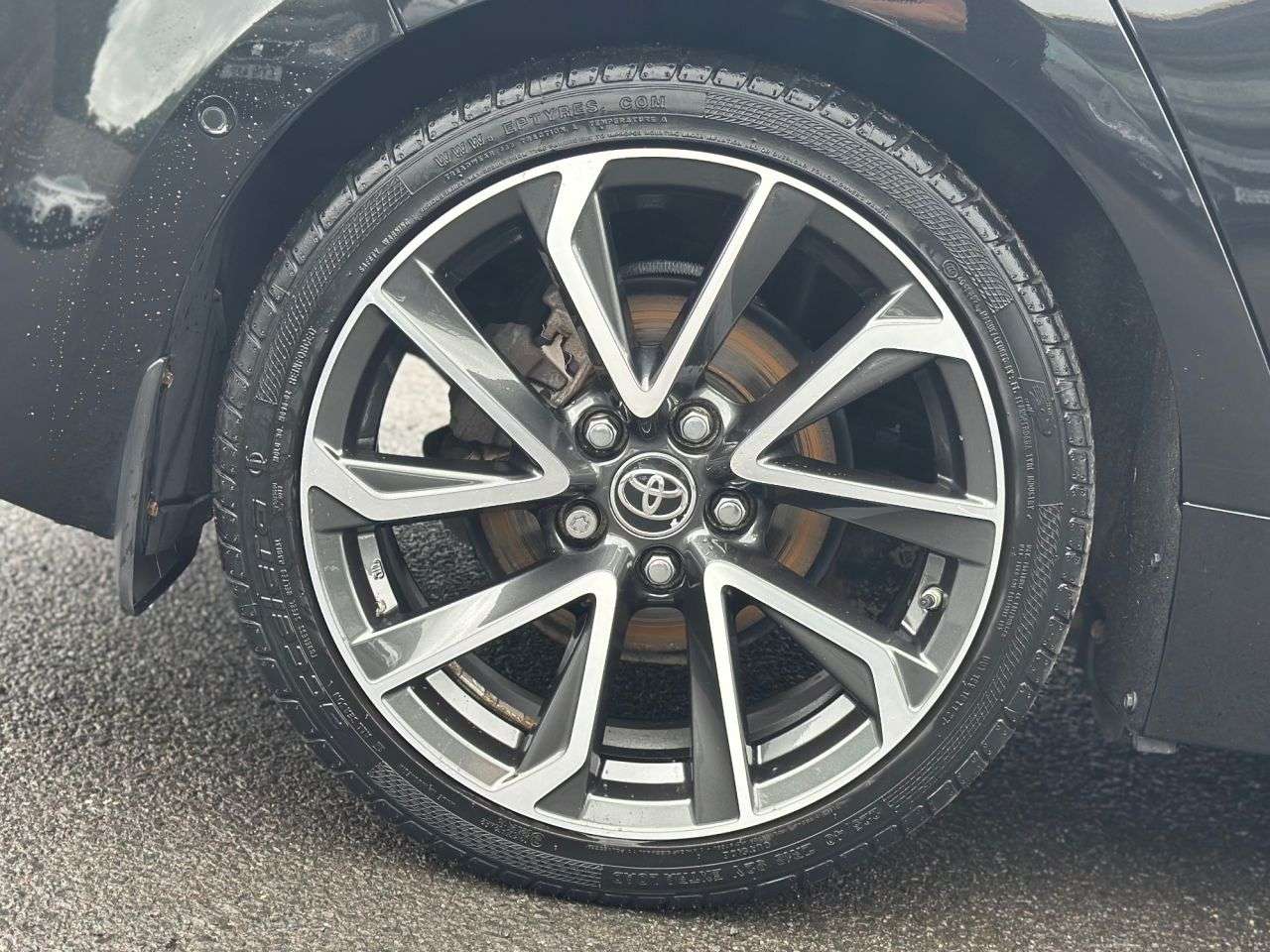 2021 TOYOTA COROLLA 2021 TOYOTA COROLLA