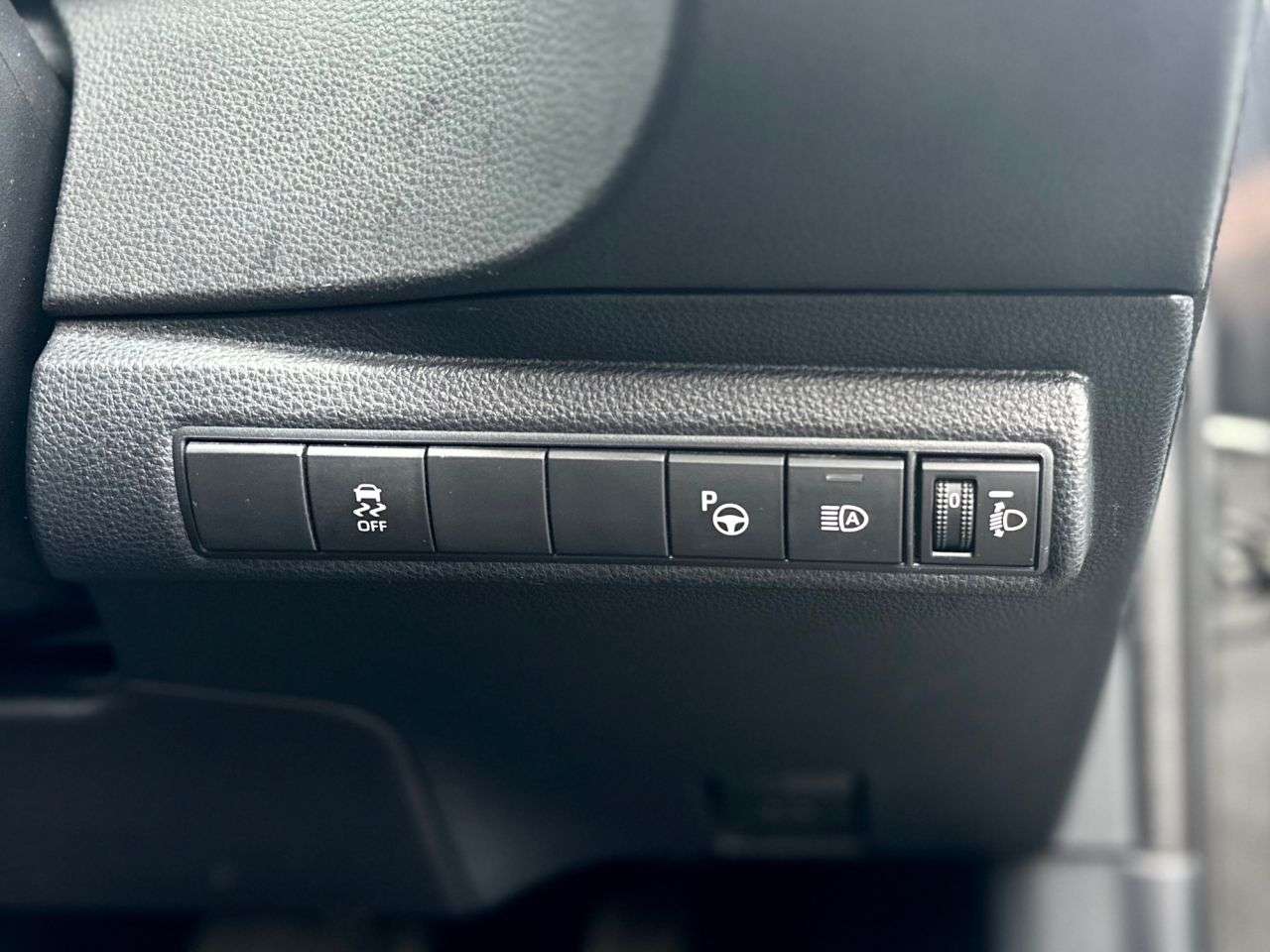 2021 TOYOTA COROLLA 2021 TOYOTA COROLLA