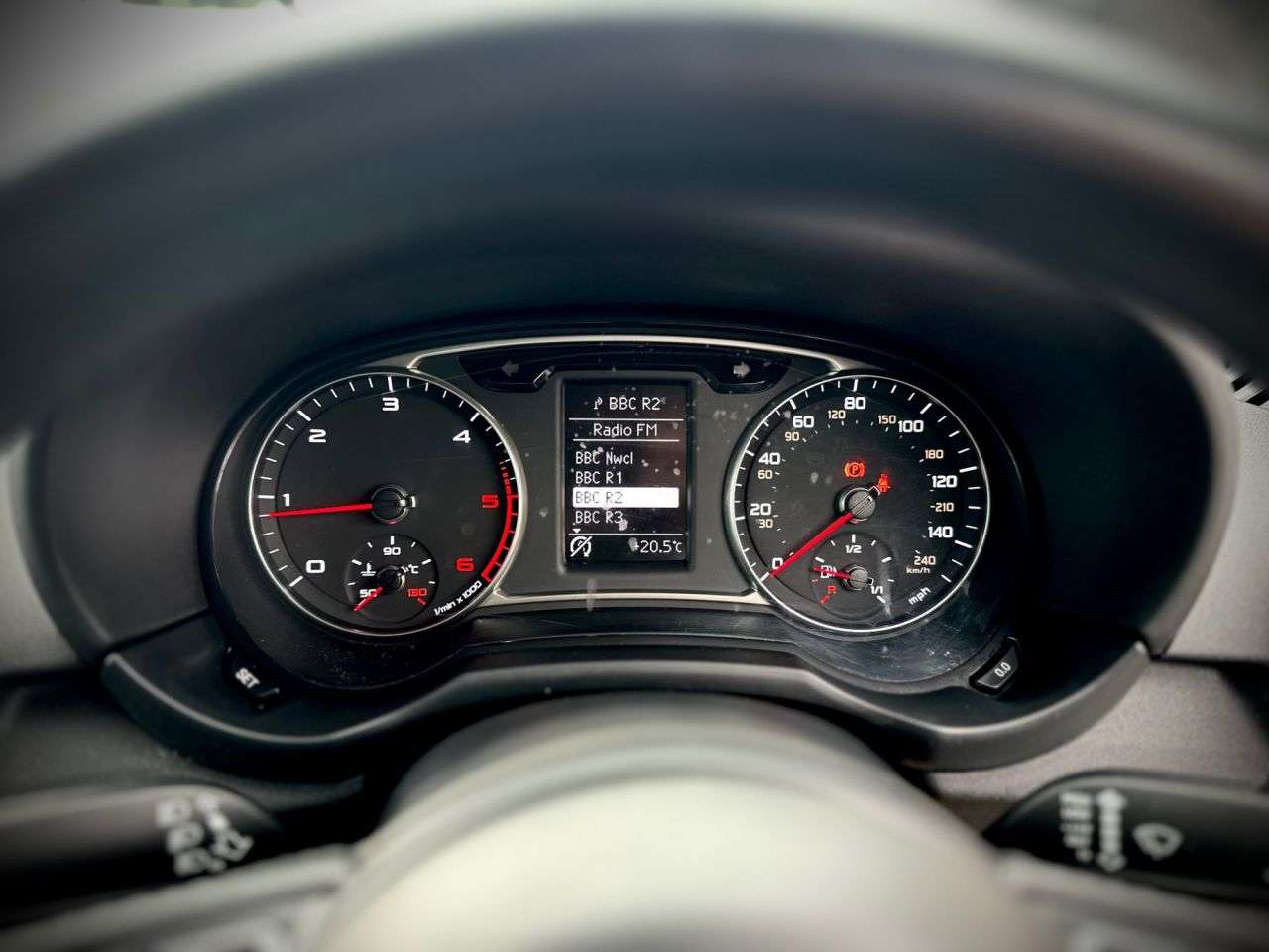 2016 AUDI A1 2016 AUDI A1