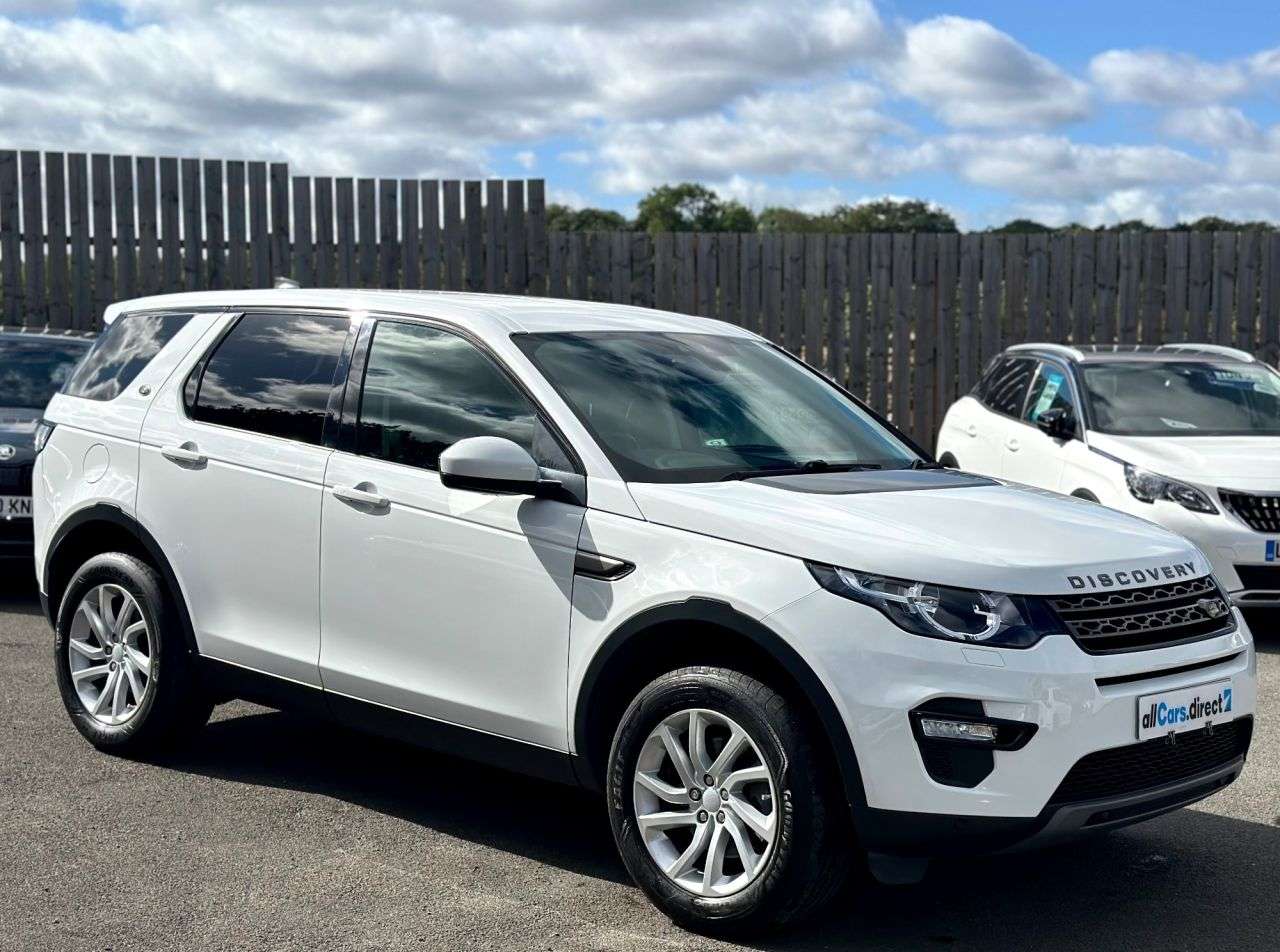 A 2018 LAND ROVER DISCOVERY SPORT 2.0 TD4 SE Tech Auto 4WD FULL SERVICE HISTORY! A 2018 LAND ROVER DISCOVERY SPORT 2.0 TD4 SE Tech Auto 4WD FULL SERVICE HISTORY!