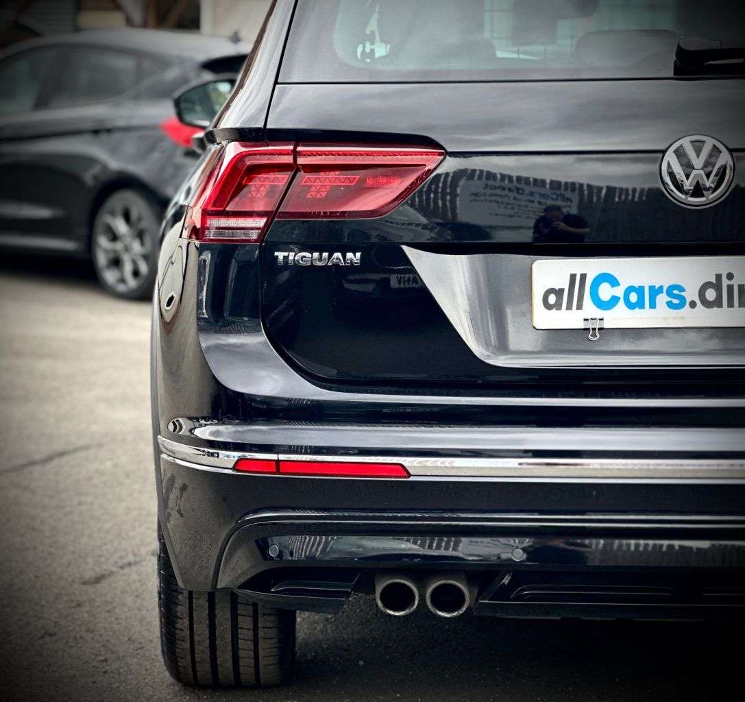 2018 VOLKSWAGEN TIGUAN 2018 VOLKSWAGEN TIGUAN