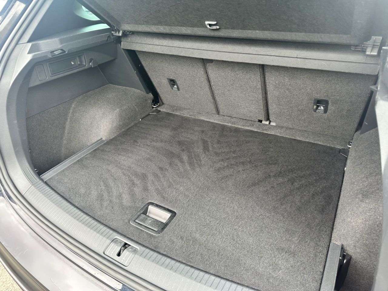 2018 VOLKSWAGEN TIGUAN 2018 VOLKSWAGEN TIGUAN