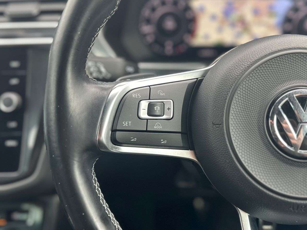2018 VOLKSWAGEN TIGUAN 2018 VOLKSWAGEN TIGUAN
