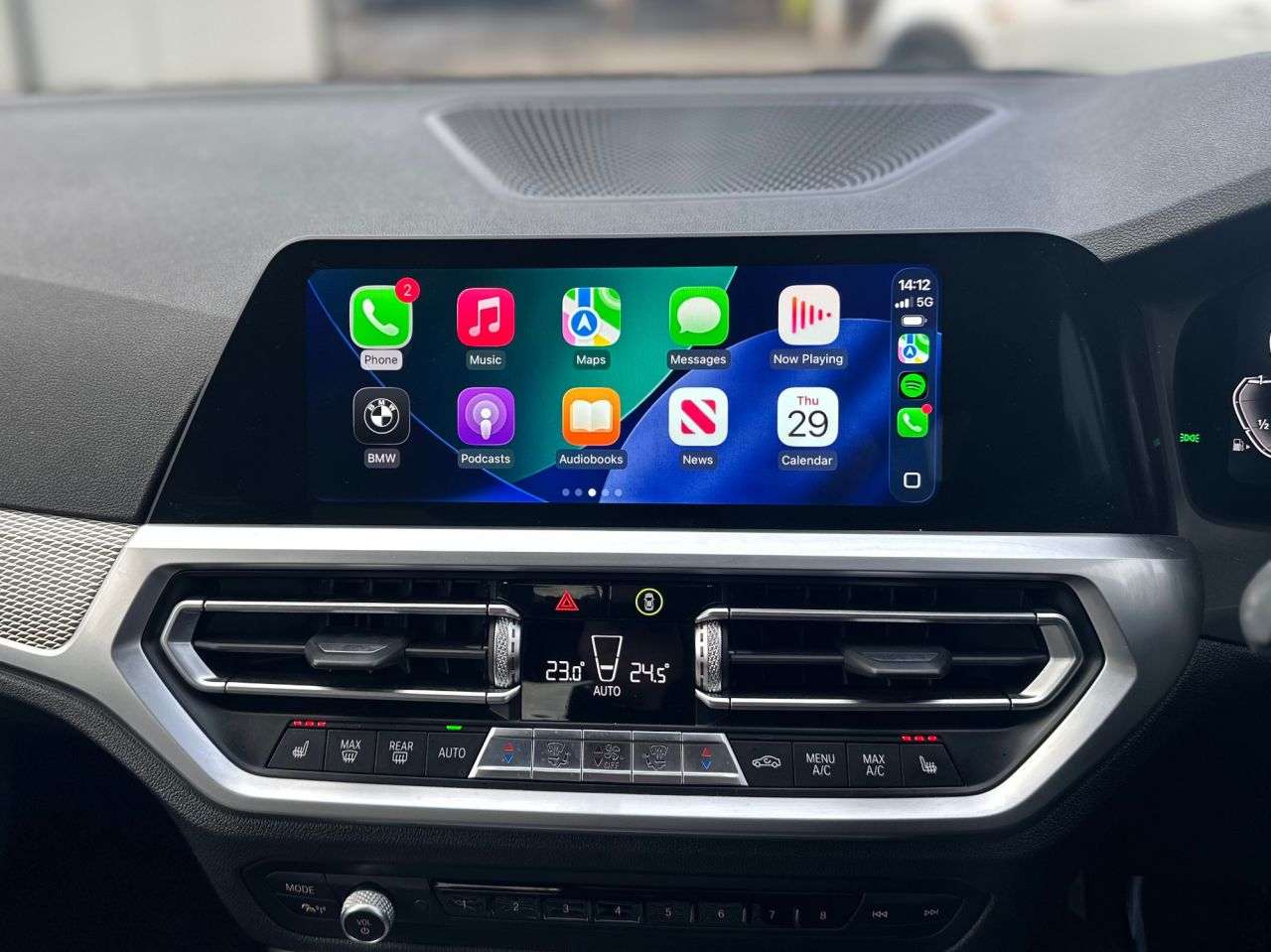 A 2020 BMW 3 SERIES 2.0 330e 12kWh M Sport Petrol Plug-in Hybrid OVER £4000 WORTH OF EXTRAS! A 2020 BMW 3 SERIES 2.0 330e 12kWh M Sport Petrol Plug-in Hybrid OVER £4000 WORTH OF EXTRAS!