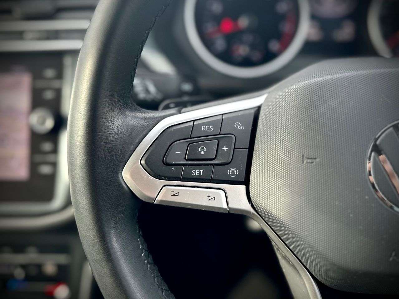 2022 VOLKSWAGEN TIGUAN 2022 VOLKSWAGEN TIGUAN