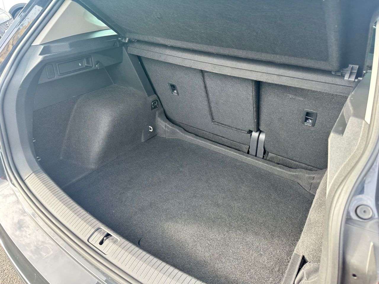 2022 VOLKSWAGEN TIGUAN 2022 VOLKSWAGEN TIGUAN