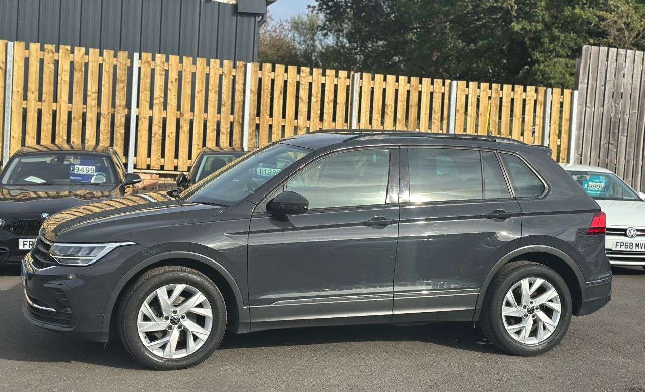 2022 VOLKSWAGEN TIGUAN 2022 VOLKSWAGEN TIGUAN