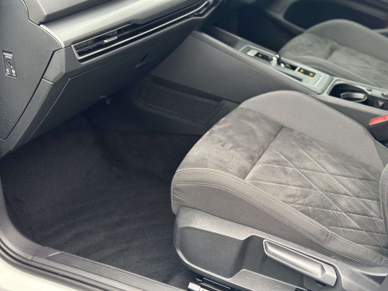 2021 VOLKSWAGEN GOLF 2021 VOLKSWAGEN GOLF