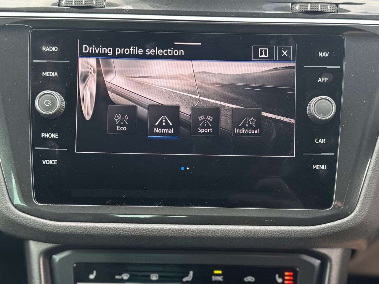 2024 VOLKSWAGEN TIGUAN 2024 VOLKSWAGEN TIGUAN