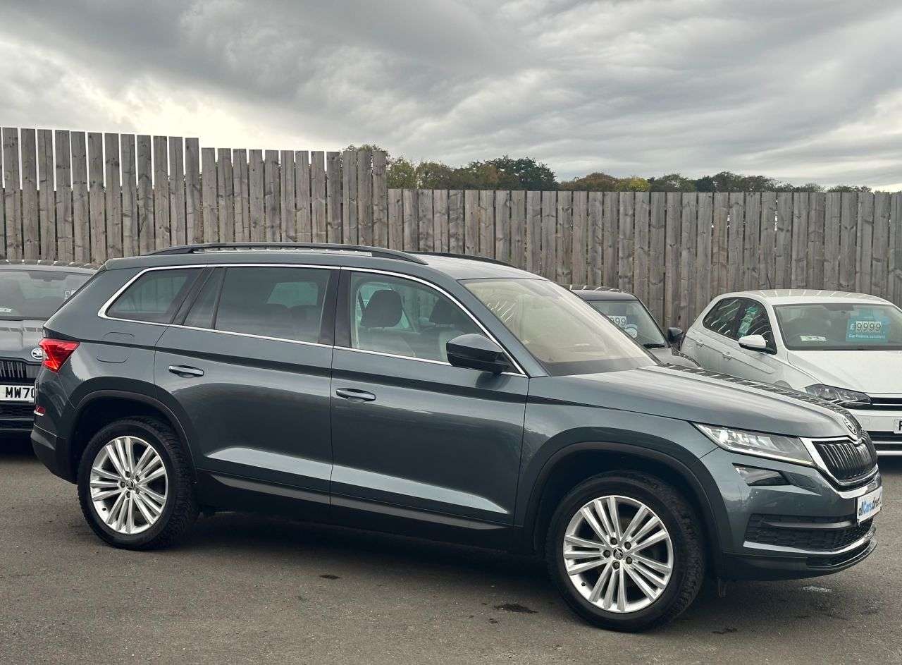 A 2019 SKODA KODIAQ 2.0 TDI SE L SUV DSG 4WD FSH inc G/Box & Haldex service done A 2019 SKODA KODIAQ 2.0 TDI SE L SUV DSG 4WD FSH inc G/Box & Haldex service done