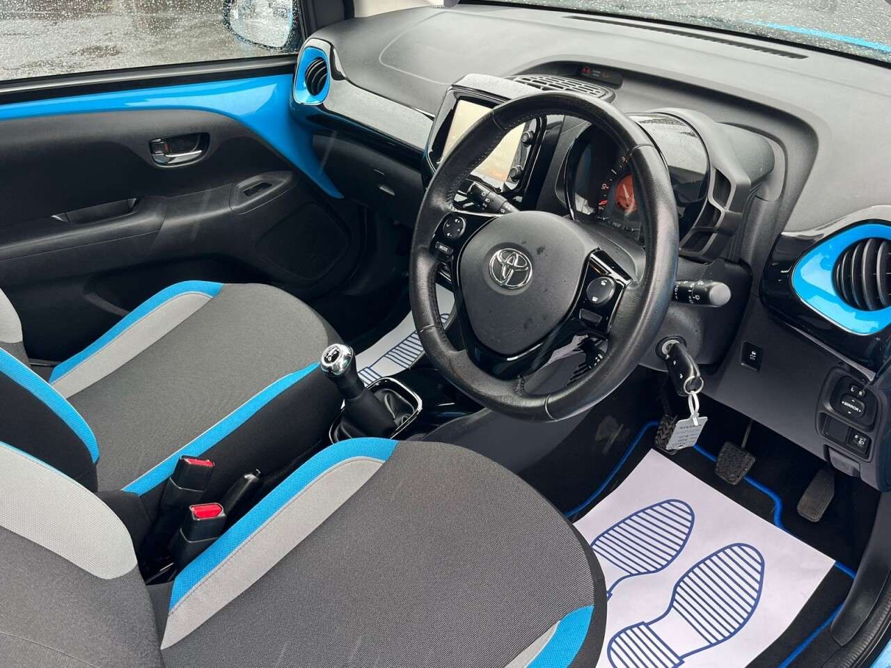 2015 TOYOTA AYGO 2015 TOYOTA AYGO