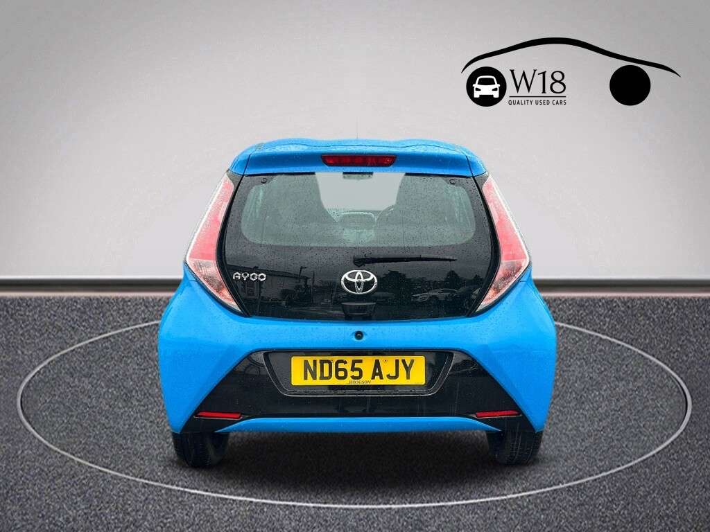 A 2015 TOYOTA AYGO 1.0 VVT-I X-CITE 2 5d 69 BHP A 2015 TOYOTA AYGO 1.0 VVT-I X-CITE 2 5d 69 BHP