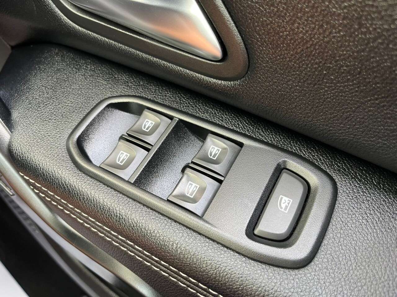 2019 DACIA DUSTER 2019 DACIA DUSTER