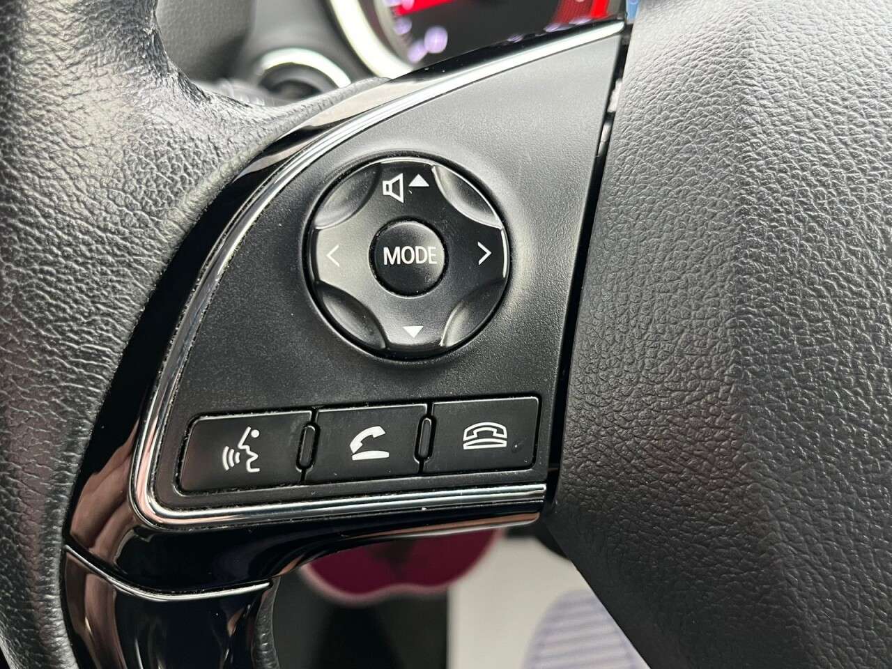 2018 MITSUBISHI ECLIPSE CROSS 2018 MITSUBISHI ECLIPSE CROSS