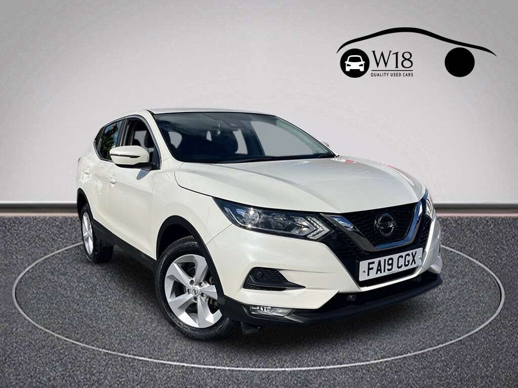 Check out this Nissan Qashqai 2019 Diesel Manual
