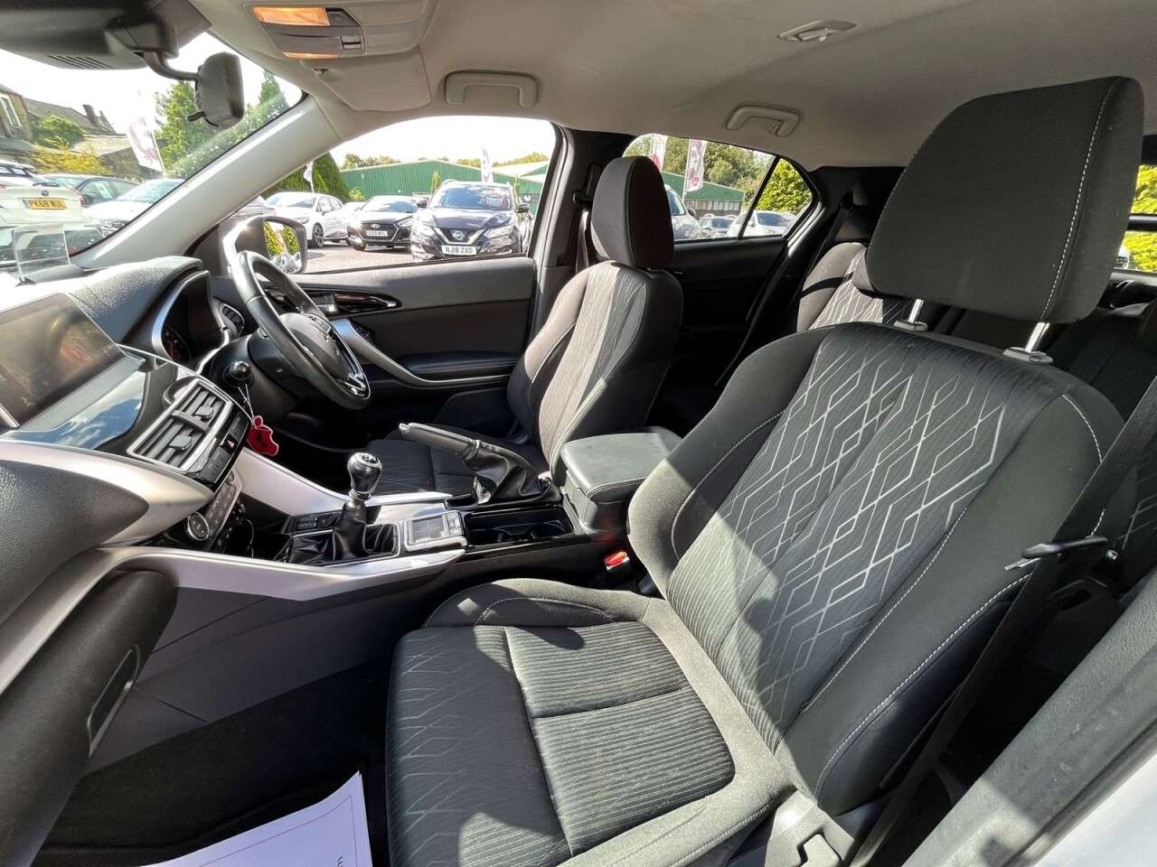 2018 MITSUBISHI ECLIPSE CROSS 2018 MITSUBISHI ECLIPSE CROSS