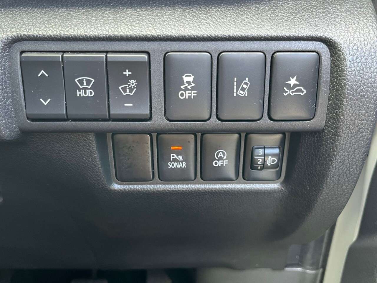 2018 MITSUBISHI ECLIPSE CROSS 2018 MITSUBISHI ECLIPSE CROSS