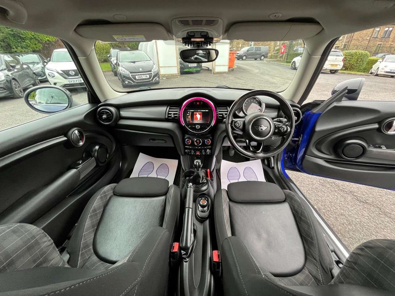 2018 MINI HATCH 2018 MINI HATCH