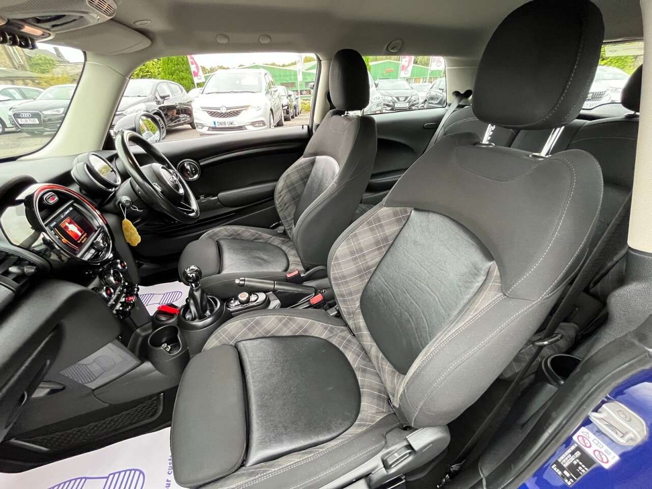 2018 MINI HATCH 2018 MINI HATCH