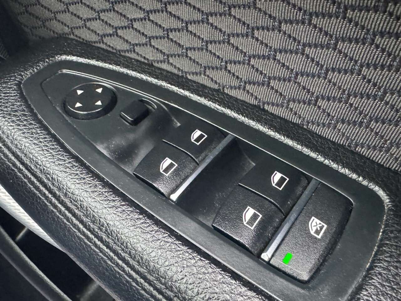 2017 BMW 1 SERIES 2017 BMW 1 SERIES