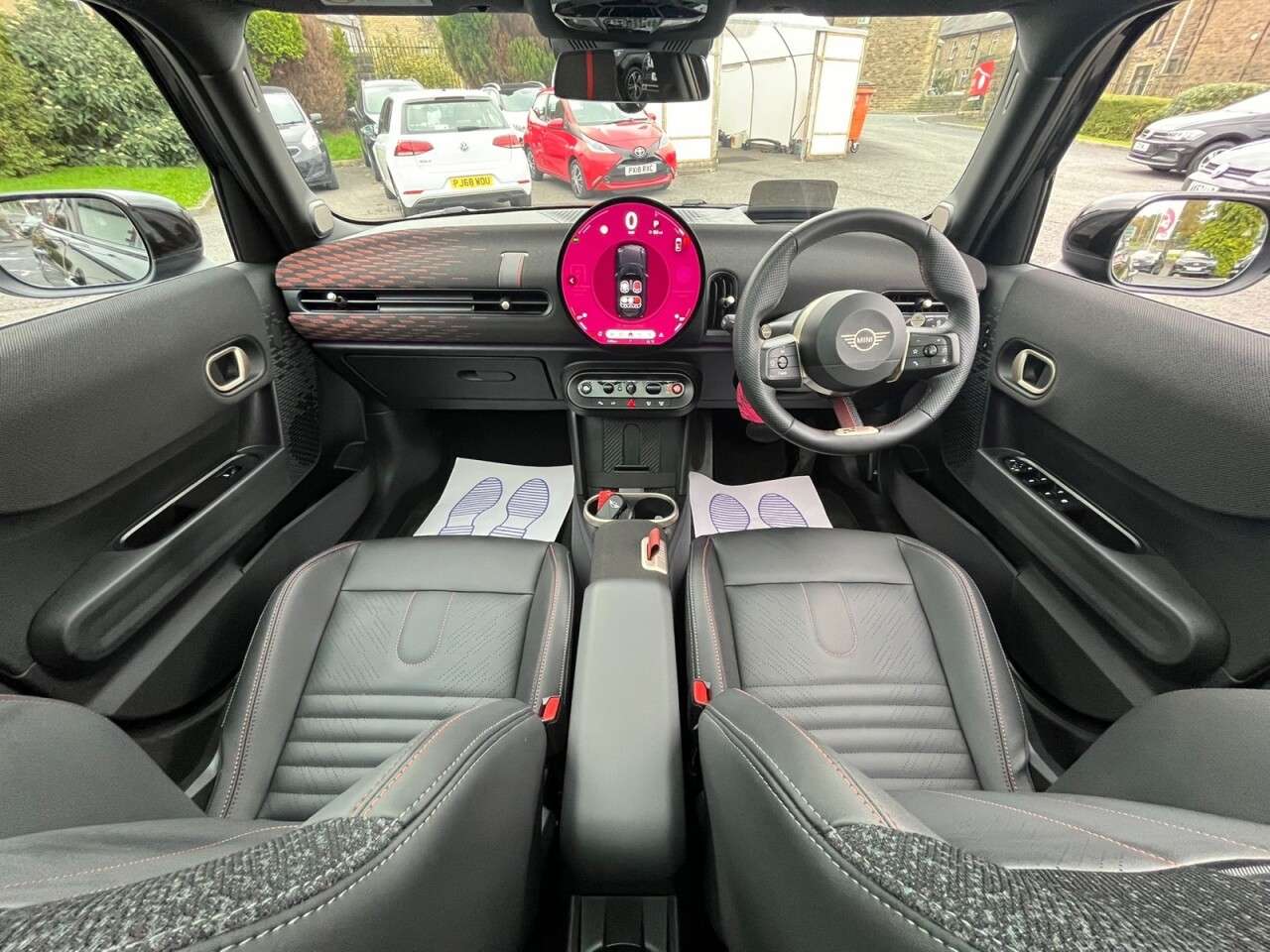 2024 MINI COOPER 2024 MINI COOPER