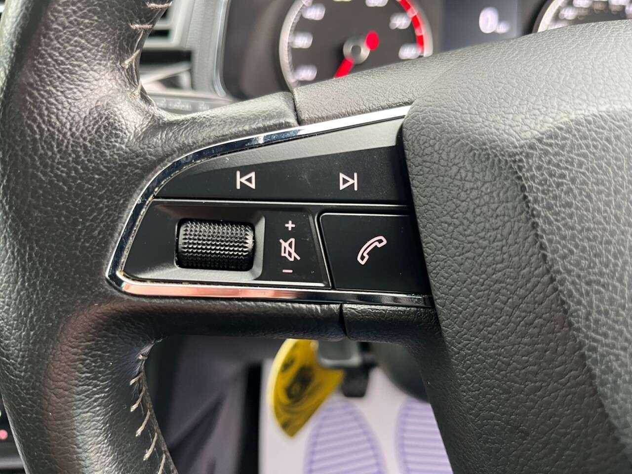 2017 SEAT IBIZA 2017 SEAT IBIZA