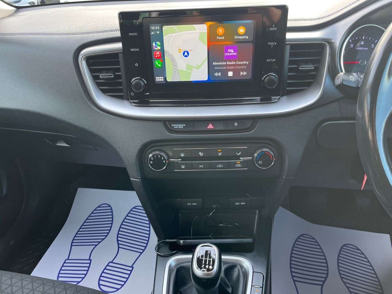 2020 KIA XCEED 2020 KIA XCEED