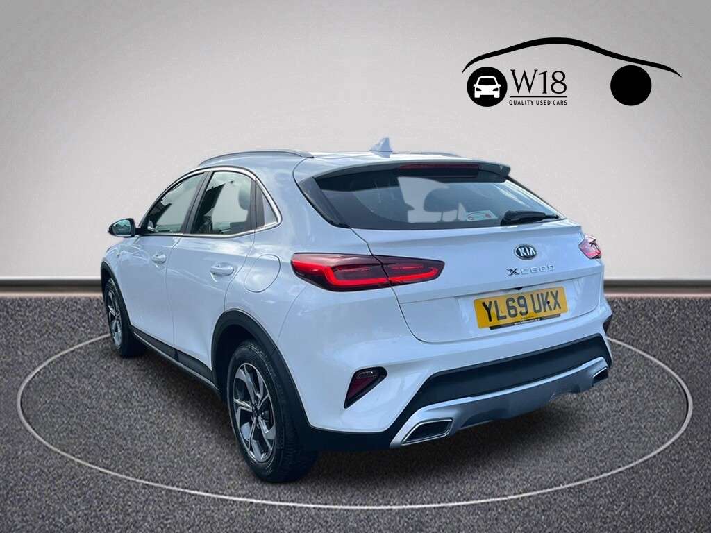 2020 KIA XCEED 2020 KIA XCEED