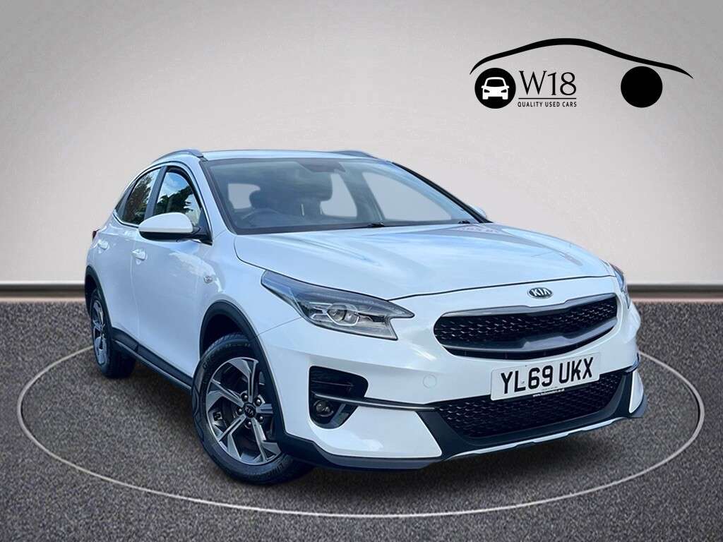 A 2020 KIA XCEED 1.0 T-GDi 2 SUV 5dr Petrol Manual Euro 6 (s/s) (118 bhp) A 2020 KIA XCEED 1.0 T-GDi 2 SUV 5dr Petrol Manual Euro 6 (s/s) (118 bhp)