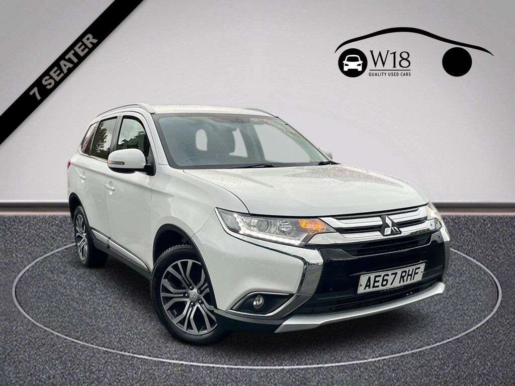 A 2017 MITSUBISHI OUTLANDER 2.2 DI-D 3 SUV 5dr Diesel Manual 4WD Euro 6 (s/s) (147 ps) A 2017 MITSUBISHI OUTLANDER 2.2 DI-D 3 SUV 5dr Diesel Manual 4WD Euro 6 (s/s) (147 ps)