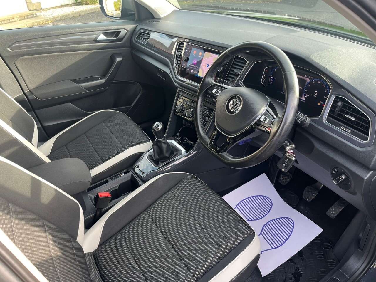 2020 VOLKSWAGEN T-ROC 2020 VOLKSWAGEN T-ROC