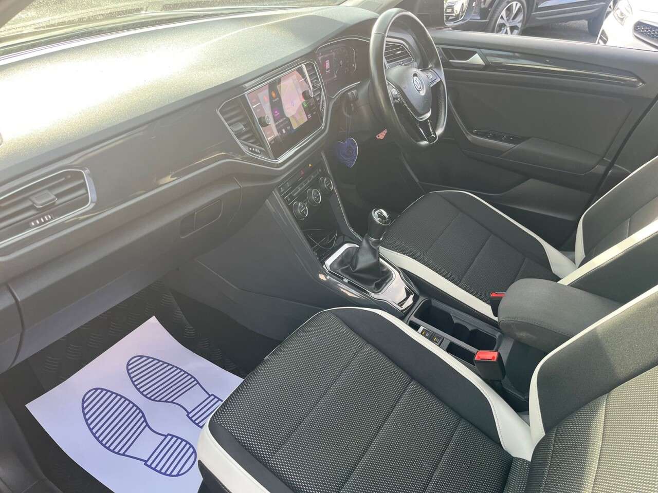 2020 VOLKSWAGEN T-ROC 2020 VOLKSWAGEN T-ROC