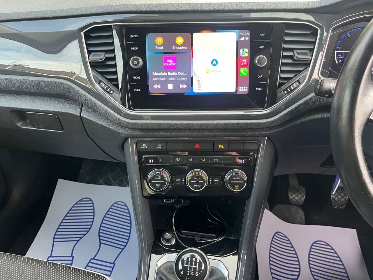 2020 VOLKSWAGEN T-ROC 2020 VOLKSWAGEN T-ROC