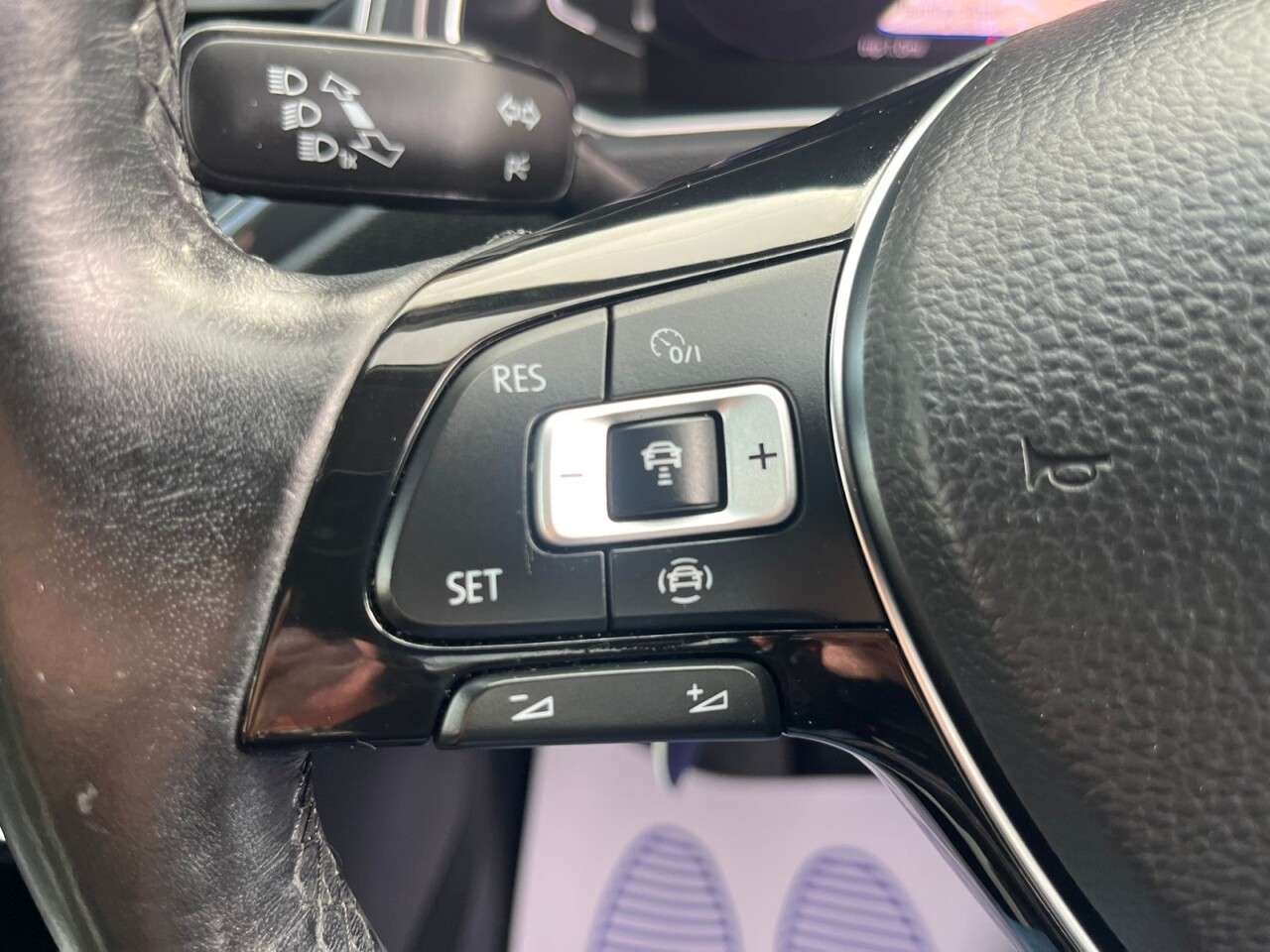 2020 VOLKSWAGEN T-ROC 2020 VOLKSWAGEN T-ROC