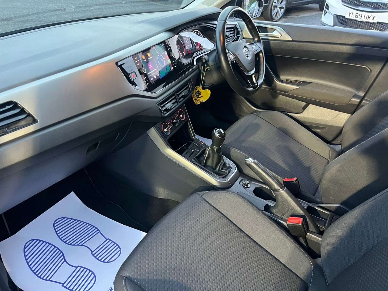 2019 VOLKSWAGEN POLO 2019 VOLKSWAGEN POLO