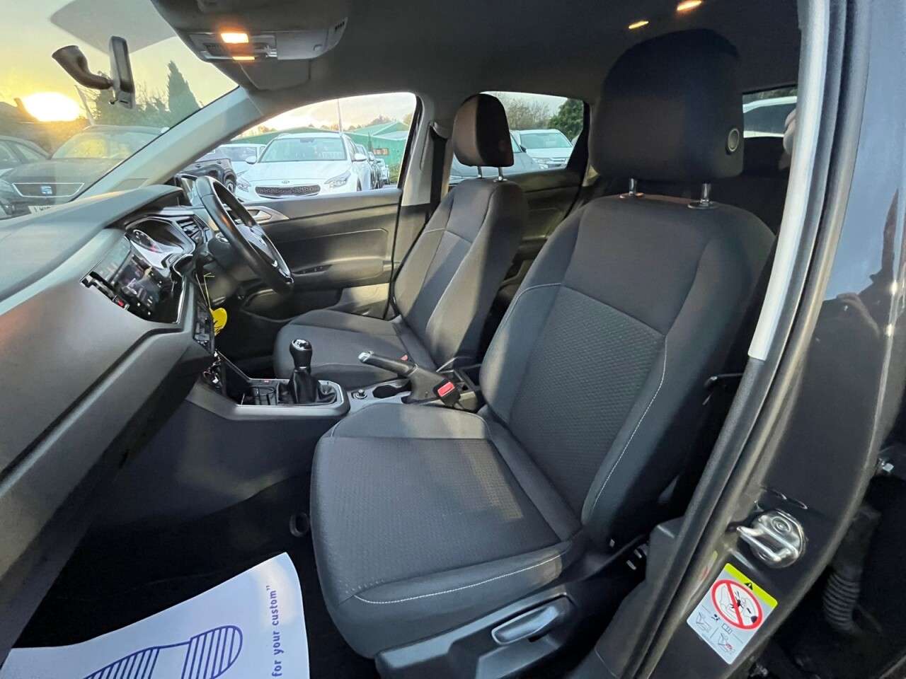 2019 VOLKSWAGEN POLO 2019 VOLKSWAGEN POLO