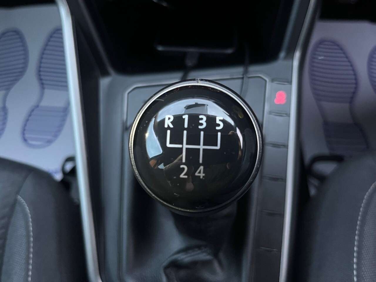 2019 VOLKSWAGEN POLO 2019 VOLKSWAGEN POLO