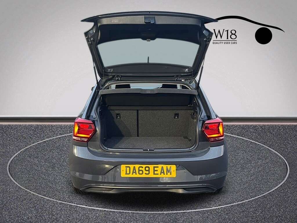 2019 VOLKSWAGEN POLO 2019 VOLKSWAGEN POLO