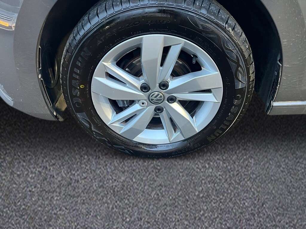 2019 VOLKSWAGEN POLO 2019 VOLKSWAGEN POLO