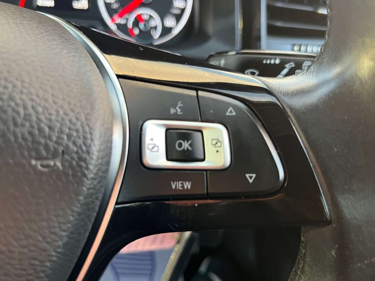 2019 VOLKSWAGEN POLO 2019 VOLKSWAGEN POLO