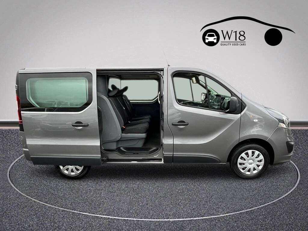 A 2019 VAUXHALL VIVARO 1.6 CDTi 2900 BiTurbo ecoTEC Sportive Crew Van Double Cab 5dr Diesel Manual A 2019 VAUXHALL VIVARO 1.6 CDTi 2900 BiTurbo ecoTEC Sportive Crew Van Double Cab 5dr Diesel Manual