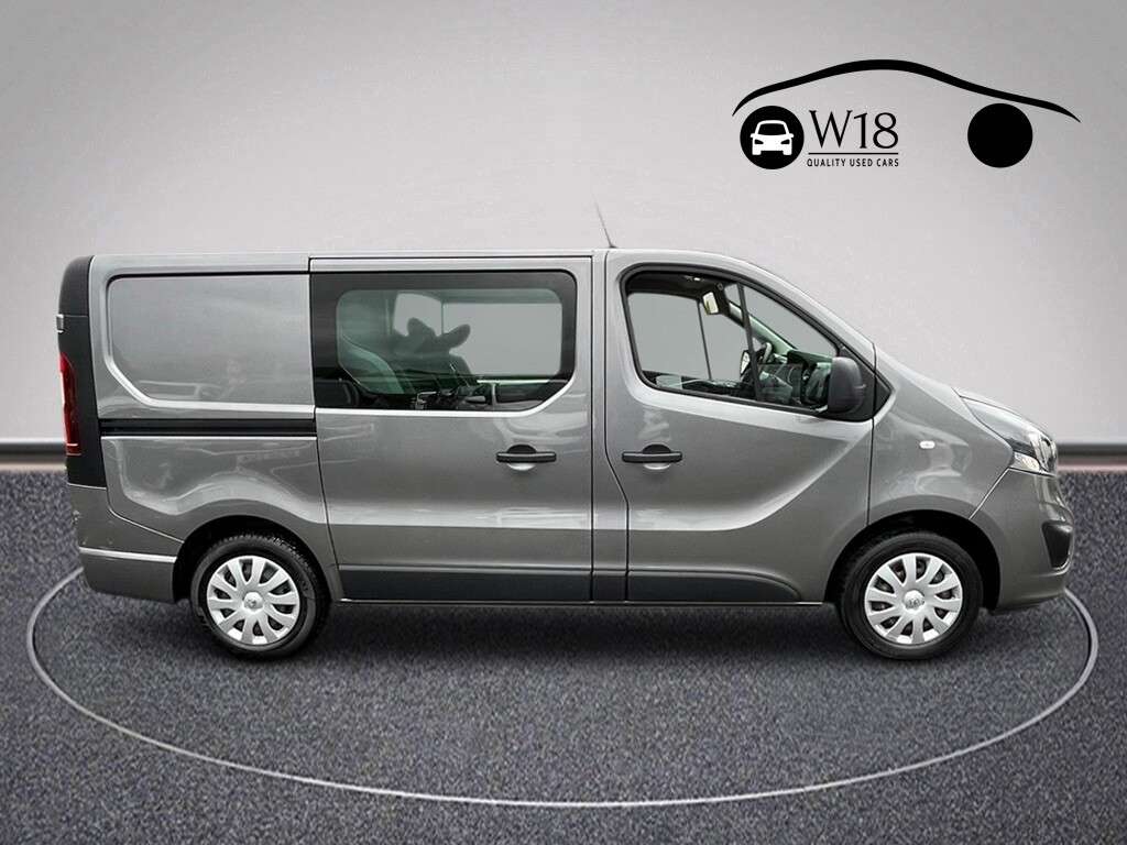 A 2019 VAUXHALL VIVARO 1.6 CDTi 2900 BiTurbo ecoTEC Sportive Crew Van Double Cab 5dr Diesel Manual A 2019 VAUXHALL VIVARO 1.6 CDTi 2900 BiTurbo ecoTEC Sportive Crew Van Double Cab 5dr Diesel Manual