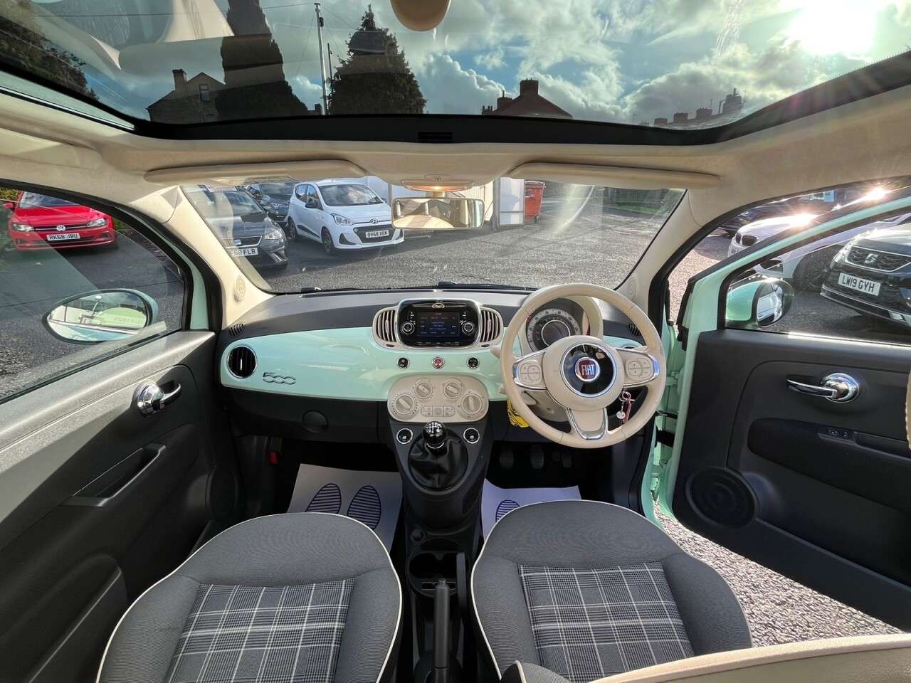 2018 FIAT 500 2018 FIAT 500