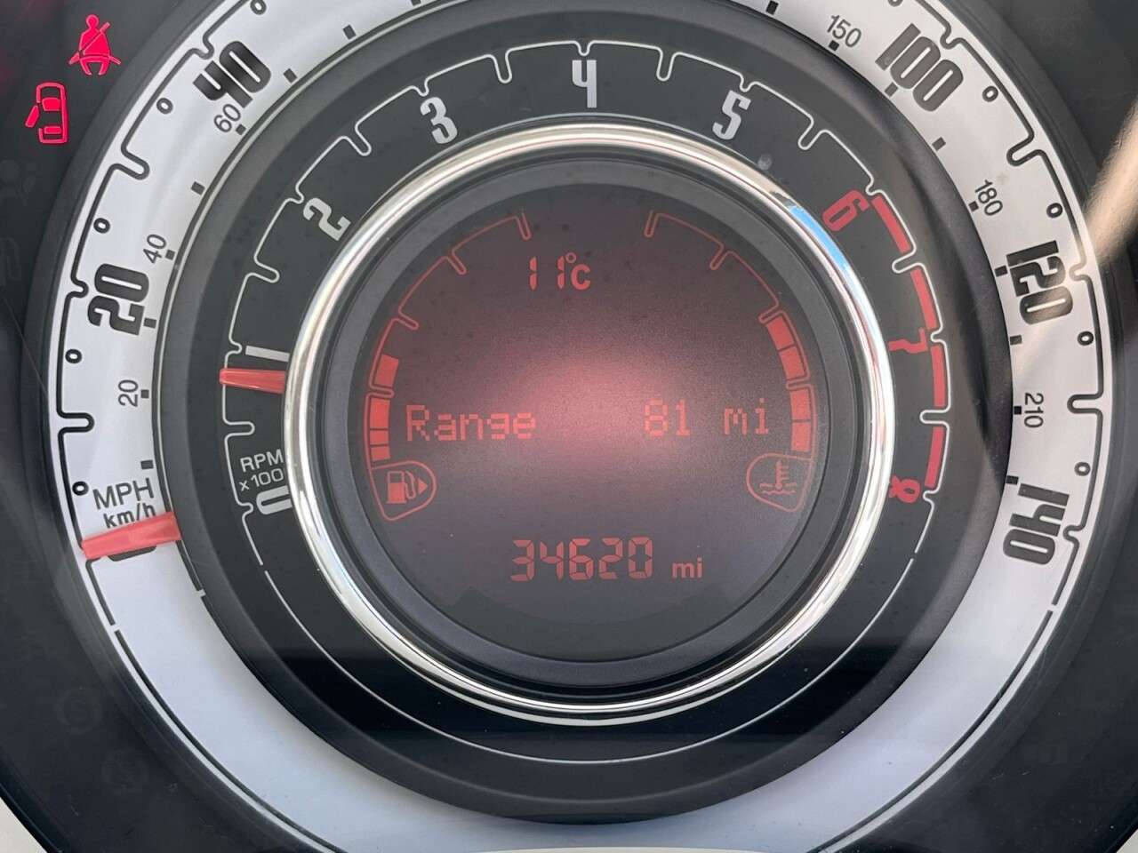 2018 FIAT 500 2018 FIAT 500