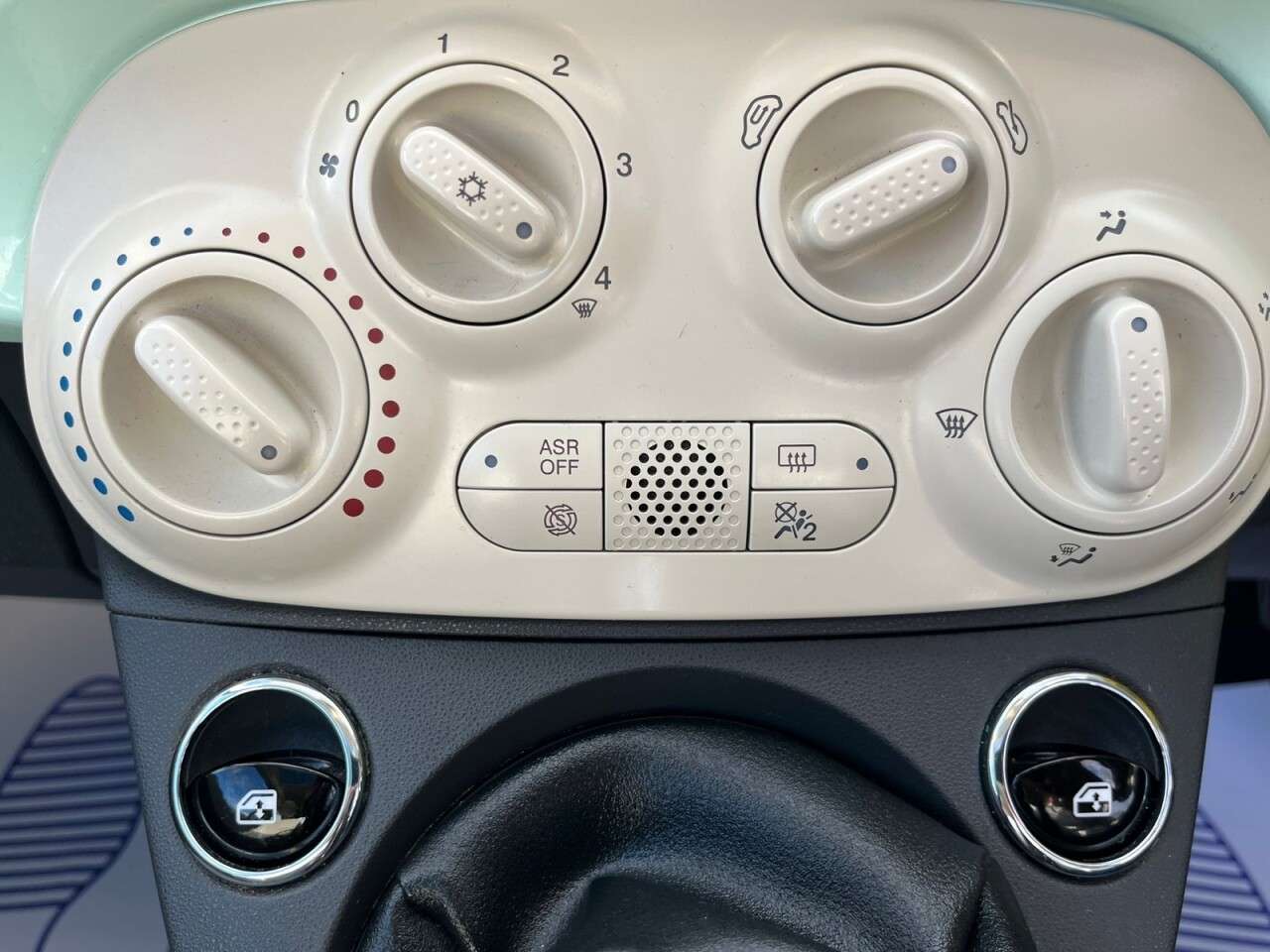 2018 FIAT 500 2018 FIAT 500