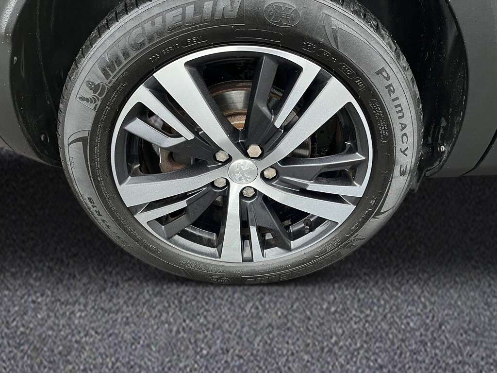 2019 PEUGEOT 3008 2019 PEUGEOT 3008