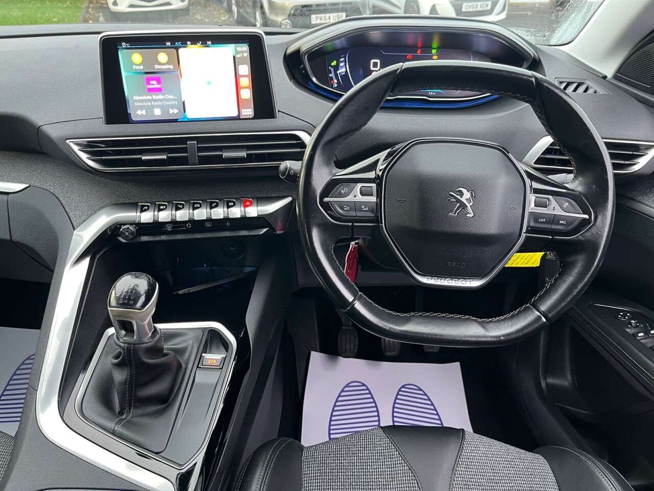 2019 PEUGEOT 3008 2019 PEUGEOT 3008